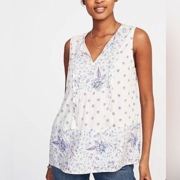 Old Navy white and and blue boho peasant top size small NWT - Picture 1 of 6